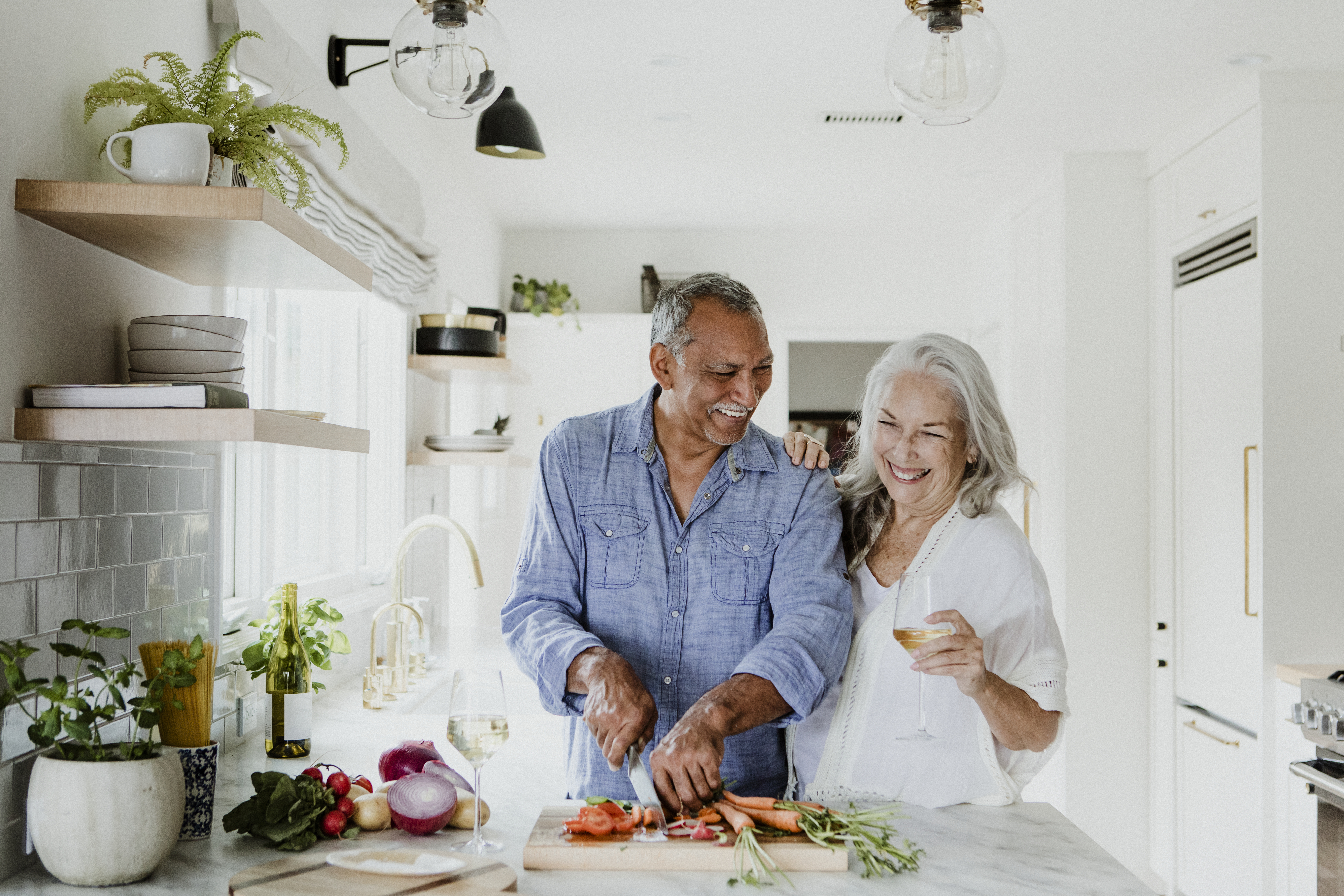 elderly couple cooking in a kitchen 2021 09 02 05 56 17 utc